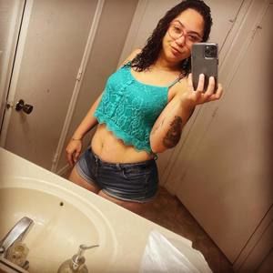 Meet your Posher, Neisha